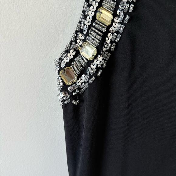 Aqua Dresses Beaded Mock Neck Sleeveless Gown - Picture 9 of 16